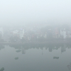 Hà Nội: Sương mù đặc quánh kéo dài tới bao giờ?