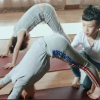Cậu bé tự kỷ Trung Quốc kiếm hàng trăm triệu nhờ dạy yoga