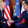 Ông Biden thảo luận với Tổng thống Pháp về tình hình Ukraine