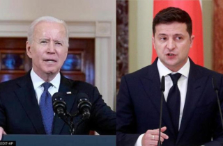 Điện đàm với Tổng thống Zelensky, ông Biden cam kết bảo vệ Ukraine