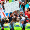 New Zealand phát nhạc Baby shark giải tán người biểu tình phản đối tiêm vaccine