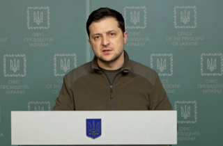 Tổng thống Ukraine Zelensky: Tôi vẫn ở đây