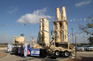Đức nâng cấp hệ thống phòng không, lưỡng lự chọn tên lửa Mỹ hay Israel