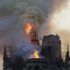 Giáo hoàng cầu nguyện cho Pháp trong vụ cháy nhà thờ Đức Bà