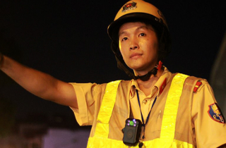 CSGT trang bị camera gắn ngực khi tuần tra, xử lý vi phạm