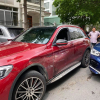 Tranh cãi kịch liệt vụ BMW va chạm Mercedes trên phố Sài Gòn