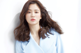 Song Hye Kyo kiện những người nhục mạ cô sau ly hôn