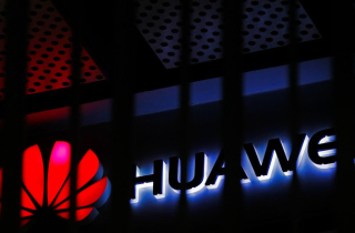 Ác mộng thực sự đến với Huawei