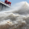 Trung Quốc báo động lũ lụt ở mức cao nhất