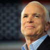 Obama và Bush được đề nghị đọc điếu văn tại lễ tang John McCain