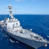 Tàu chiến Mỹ áp sát đảo Trung Quốc xây trái phép