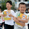 Phụ huynh Trung Quốc lo thiếu trường cho con