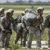 Bùng phát biến chủng Delta, quân đội Mỹ cân nhắc tiêm chủng bắt buộc cho binh sỹ