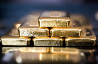 Giá vàng có thể đạt đỉnh 2.000 USD