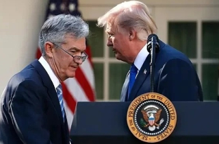 Trump lại kêu gọi dùng lãi suất âm