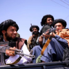Taliban xả súng ăn mừng, 17 người thiệt mạng