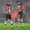 Southampton dùng tiền lương làm từ thiện sau thảm bại