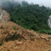 Sạt lở núi, vùi lấp trạm bảo vệ rừng ở Quảng Bình