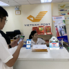 Người dân hào hứng với thanh toán QR Code tại Bưu điện Việt Nam