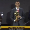 Ronaldo nhận giải 