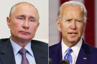 Căng thẳng leo thang, Biden - Putin bất ngờ điện đàm