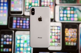 Vì sao iPhone X bị nghi ngờ \'chết yểu\'?