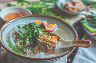 Bánh canh chả cá thanh ngọt ăn một lần nhớ mãi