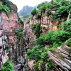 Ngôi làng nguy hiểm nhất Trung Quốc, nằm trên vách đá, chỉ có 1% người dân biết