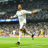 Ronaldo cùng một lúc phá 2 kỷ lục của Messi