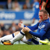 Rooney vẫn thi đấu dù chảy nhiều máu ở hốc mắt