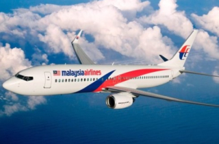 Bí ẩn vụ mất tích MH370: Máy bay đã hạ cánh an toàn trên mặt nước?