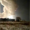 Tên lửa S-300 Nga phát nổ sau khi phóng, tạo mưa lửa trên mặt đất