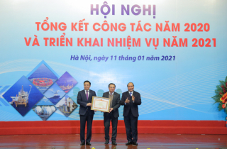 Petrovietnam trong khó khăn càng vững vàng, trước thử thách càng bản lĩnh