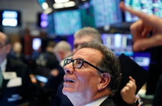 Cổ phiếu công nghệ kéo Wall Street lên đỉnh