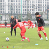 ĐT Việt Nam tập luyện trong giá rét chuẩn bị quyết đấu với tuyển Trung Quốc