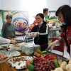 Nghệ nhân nấu ăn miễn phí cho phóng viên đưa tin hội nghị Mỹ - Triều