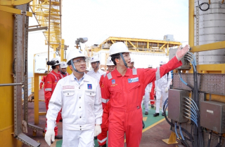 Xuân sớm trên những công trình dầu khí biển