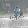 Bắc Bộ mưa dông, Nam Bộ tiếp tục nắng nóng