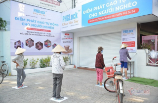 Khi loài người phải sống chung với COVID-19
