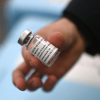 EU không thống nhất được cách sử dụng vaccine AstraZeneca