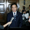 Dưa, khoai tây và chuyện từ chức của các bộ trưởng Nhật Bản