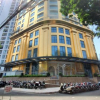 Toà khách sạn dát vàng gây chói mắt người dân ở Hà Nội