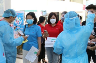 Petrovietnam đã chuyển 400 tỷ đồng đến Quỹ vắc-xin phòng, chống Covid – 19