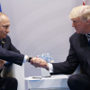 Trump - Putin trò chuyện ngắn trước khi họp kín