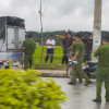 Đưa Vương Văn Hùng ra thực nghiệm hiện trường vụ giết nữ sinh giao gà