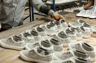 Thời cơ cho da giày Việt trong cuộc chiến thương mại