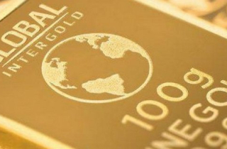 Vàng giảm trước sức ép của đồng USD