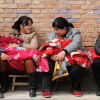 Vì sao nhiều trẻ em Trung Quốc mang họ mẹ