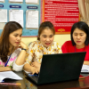 Hà Nội: Trường bắt đầu học trực tuyến, trường thấp thỏm chờ lịch năm học mới