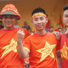 Ảnh: Đốt pháo sáng, nhảy múa cổ vũ tuyển Việt Nam giành huy chương đồng